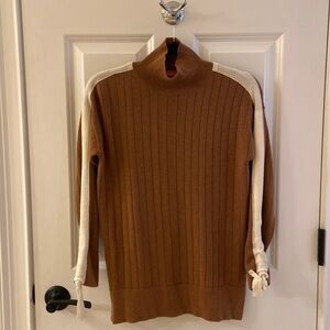 Vilagallo Daniella Cinch Sleeve sweater. XS. Brown with Ecru stripe. Worn once